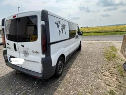 Weiß Gebraucht 2003 Renault Trafic Van | 8.300 €