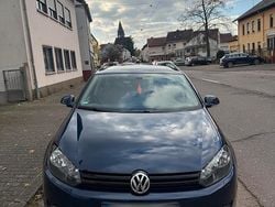 Blau Gebraucht 2012 VW Golf VII Kombi | 5.400 € (Fairer Preis)