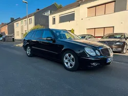 Schwarz Gebraucht 2007 Mercedes E220 Kombi | 4.300 € (Fairer Preis)