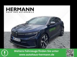 Nachtblau metallic, black pea Gebraucht 2023 Renault Megane E-Tech Limousine | 26.990 € (Superpreis)