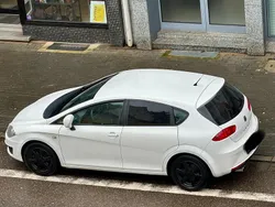 Weiß Gebraucht 2009 Seat Leon Coupé | 2.699 € (Superpreis)