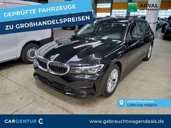 Black sapphire Gebraucht 2020 BMW 318 Advantage Kombi | 20.590 € (Guter Preis)