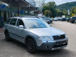 Silber Gebraucht 2008 Skoda Octavia Scout Scout 4x4 Kombi | 3.975 € (Etwas zu teuer)