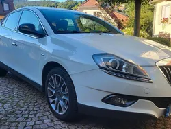 Weiß Gebraucht 2009 Lancia Delta Limousine | 6.200 € (Fairer Preis)