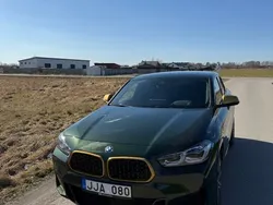 Grün Gebraucht 2023 BMW X2 Efficient Dynamics SUV | 34.000 € (Fairer Preis)