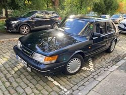 Schwarz Gebraucht 1993 Saab 900 Kleinwagen | 17.900 €