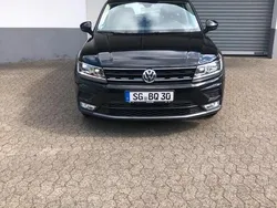 Schwarz Gebraucht 2017 VW Tiguan Comfortline SUV | 19.900 € (Guter Preis)
