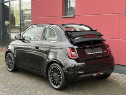 Onyxschwarz** Gebraucht 2023 Fiat 500e La Prima Cabrio | 22.800 € (Fairer Preis)