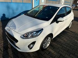 Weiß Gebraucht 2020 Ford Fiesta Cool & Connect Limousine | 11.990 € (Guter Preis)