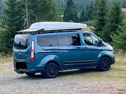 Blau Gebraucht 2018 Ford Transit Van / Kleinbus | 35.600 €