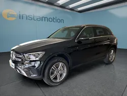 Schwarz Gebraucht 2022 Mercedes GLC300 SUV | 42.349 € (Fairer Preis)