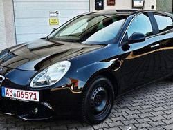 Colore esterno (etna schwarz) Gebraucht 2012 Alfa Romeo Giulietta Kleinwagen | 4.100 € (Fairer Preis)