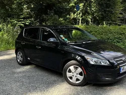 Schwarz Gebraucht 2009 Kia Ceed EX Limousine | 6.500 €