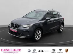 Grau Gebraucht 2023 Seat Arona FR SUV | 22.490 € (Fairer Preis)