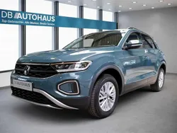 Blau Gebraucht 2023 VW T-Roc Life SUV | 26.880 € (Guter Preis)