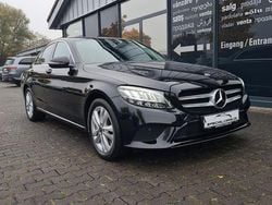Schwarz Gebraucht 2021 Mercedes C300e Avantgarde Limousine | 25.990 € (Guter Preis)