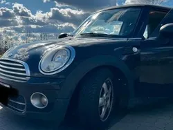 Schwarz Gebraucht 2009 Mini Cooper Kleinwagen | 4.999 € (Etwas zu teuer)