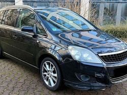 Schwarz Gebraucht 2009 Opel Zafira Sport Van / Kleinbus | 1.950 € (Guter Preis)