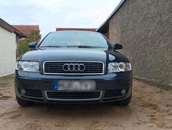 Blau Gebraucht 2003 Audi A4 Limousine | 5.000 € (Teuer)
