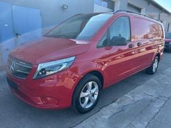 Rot Gebraucht 2017 Mercedes Vito Van / Kleinbus | 27.900 € (Guter Preis)