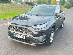 Grau Gebraucht 2021 Toyota RAV4 Hybrid Comfort SUV | 19.100 €