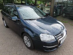 Blau Gebraucht 2009 VW Golf VI Trendline Kombi | 7.950 € (Etwas zu teuer)