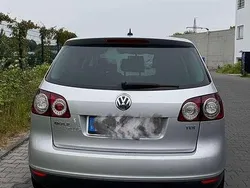 Gold Gebraucht 2005 VW Golf Plus Cross Trendline Van / Kleinbus | 2.900 € (Fairer Preis)