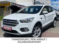 Weiß Gebraucht 2017 Ford Kuga Trend SUV | 12.990 € (Guter Preis)