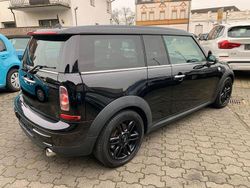 Midnight black metallic (metallic) Gebraucht 2012 Mini One Clubman Kombi | 6.850 €