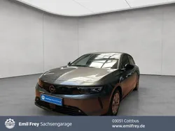Grau Gebraucht 2024 Opel Astra Elegance Limousine | 22.940 € (Superpreis)