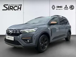 Schiefergrau (grau) Gebraucht 2024 Dacia Jogger Extreme Van / Kleinbus | 20.989 € (Fairer Preis)