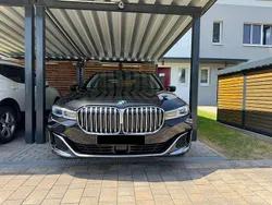 Schwarz Gebraucht 2020 BMW 730 Shadowline Limousine | 46.900 € (Fairer Preis)