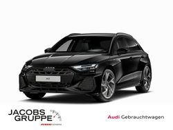 Mythosschwarz Gebraucht 2025 Audi A3 Sportback S-Line Kleinwagen | 37.880 € (Fairer Preis)