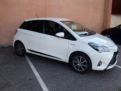 Weiß Gebraucht 2019 Toyota Yaris Hybrid Club Kleinwagen | 13.500 € (Guter Preis)
