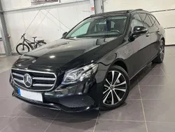 Schwarz/baltic black Gebraucht 2020 Mercedes E300 Kombi | 23.995 € (Fairer Preis)