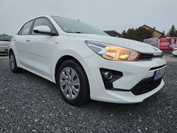 Weiß Gebraucht 2020 Kia Rio Edition 7 Limousine | 11.700 € (Fairer Preis)