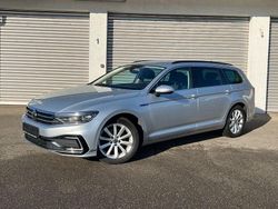 Silber Gebraucht 2021 VW Passat GTE Kombi | 15.950 € (Fairer Preis)