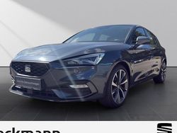 Grau Gebraucht 2022 Seat Leon FR Limousine | 20.890 € (Fairer Preis)