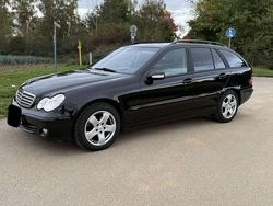 Schwarz Gebraucht 2005 Mercedes C180 Kombi | 2.100 € (Guter Preis)