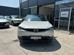 Weiß Gebraucht 2021 Mazda MX30 Ad'Vantage SUV | 12.640 € (Guter Preis)