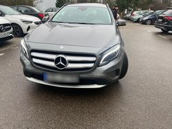 Silber Gebraucht 2016 Mercedes GLA200 SUV | 15.999 € (Superpreis)