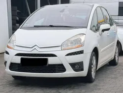 Weiß Gebraucht 2009 Citroën C4 Picasso Tendance Van / Kleinbus | 1.700 € (Etwas zu teuer)