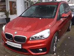 Flamencorot brillanteffekt Gebraucht 2015 BMW 218 Sport Line Van / Kleinbus | 11.900 € (Fairer Preis)