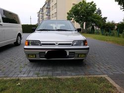 Silber Gebraucht 1990 Nissan Sunny Kleinwagen | 2.500 €