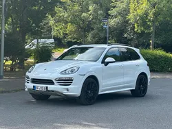 Weiß Gebraucht 2012 Porsche Cayenne SUV | 19.900 € (Guter Preis)