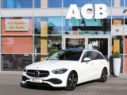 Weiß Gebraucht 2022 Mercedes C220 Limousine | 35.900 € (Fairer Preis)