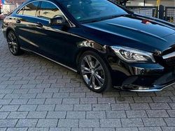 Schwarz Gebraucht 2018 Mercedes CLA220 Limousine | 15.800 € (Fairer Preis)