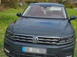 Grau Gebraucht 2017 VW Tiguan SUV | 15.000 € (Teuer)