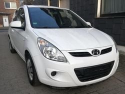 Weiß Gebraucht 2010 Hyundai i20 Kleinwagen | 2.950 € (Guter Preis)
