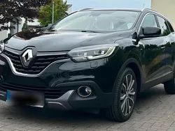 Schwarz Gebraucht 2016 Renault Kadjar Bose Edition SUV | 9.900 € (Fairer Preis)